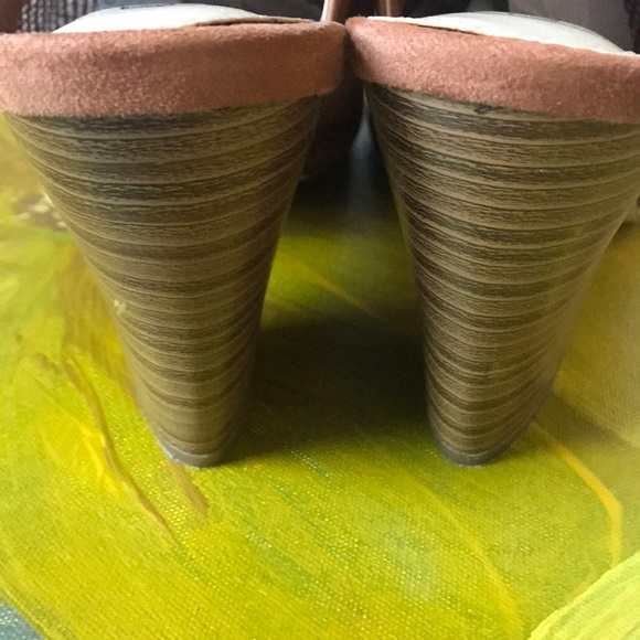 Justfab sandals. - Picture 3 of 4